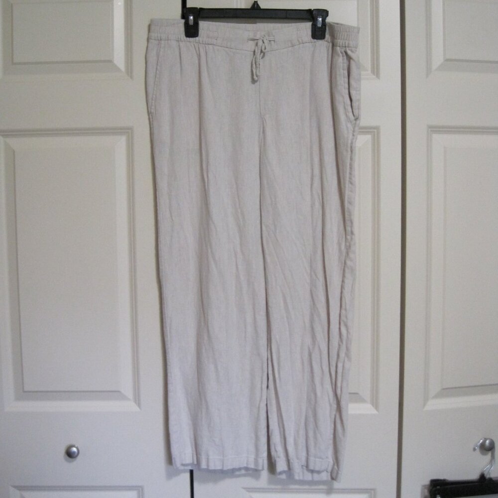 Old Navy cream colored pants sz L petite